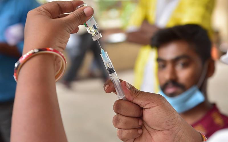 Pune corona vaccination update