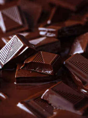 आहार : जास्त तणाव चिंता डार्क चॉकलेट खा