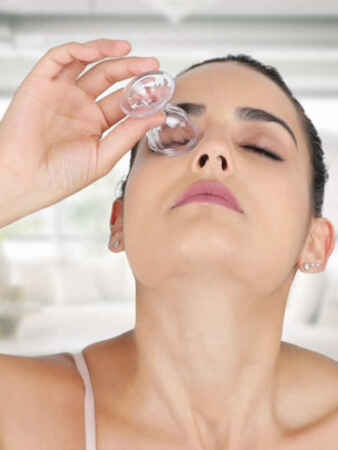 आरोग्य वार्ता : डोळ्यांची स्वच्छता